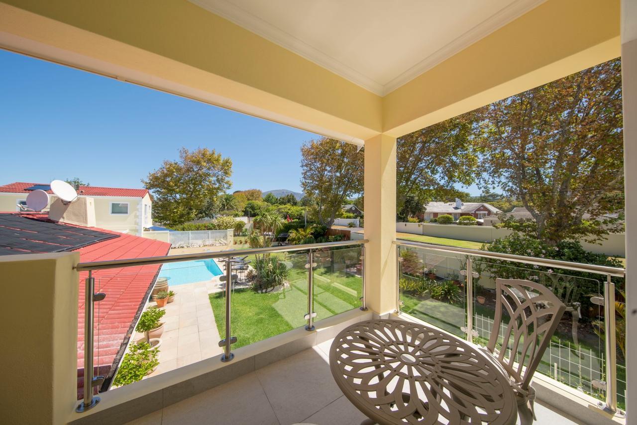 Constantia Cottages 외부 사진